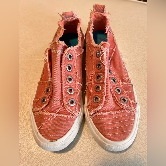 Blowfish Malibu Sneakers Dusty Pink Women's Shoes-8 Coral Slip On Canvas Casual - Picture 2 of 10